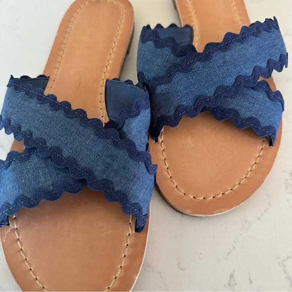 Draper James Colorblock piper flat Sandals medium wash Size: 7 - Picture 3 of 4